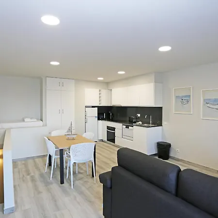 A15 - Dona Ana Cliff * Lagos