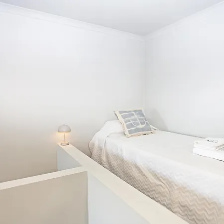 A15 - Dona Ana Cliff Lagos